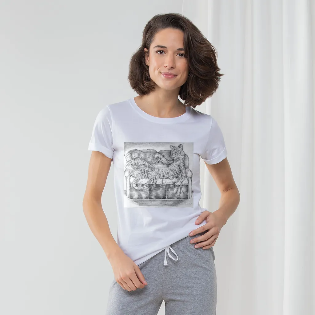 Tiger on a Couch Women's Long Pant Pyjama Set